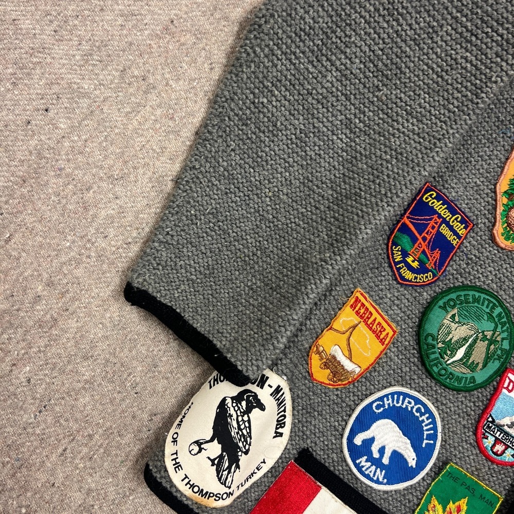 Vintage Patched Wool Sweater Mens Small Gray 1960s Cardigan Tourist Travel - Picture 6 of 11